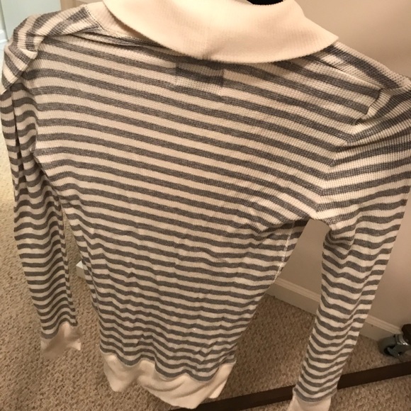 Long sleeve gray and white colored striped shirt. - Picture 16 of 16